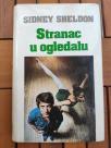 Stranac u ogledalu