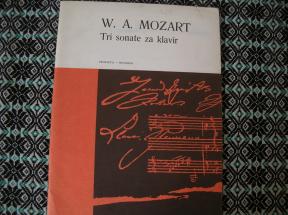 Tri sonate za klavir 	
