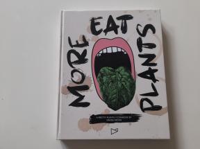 Veganski kuvar - Jedi više biljaka, na engleskom i nemačkom jeziku