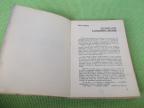 U zemlji ruža i krvi - 1934. - izvrsno stanje