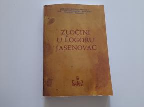Zločini u logoru Jasenovac na srpskom i engleskom